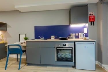 1 bed studio, St Georges Quay, City Centre, Lancaster, LA15JT - Image 1